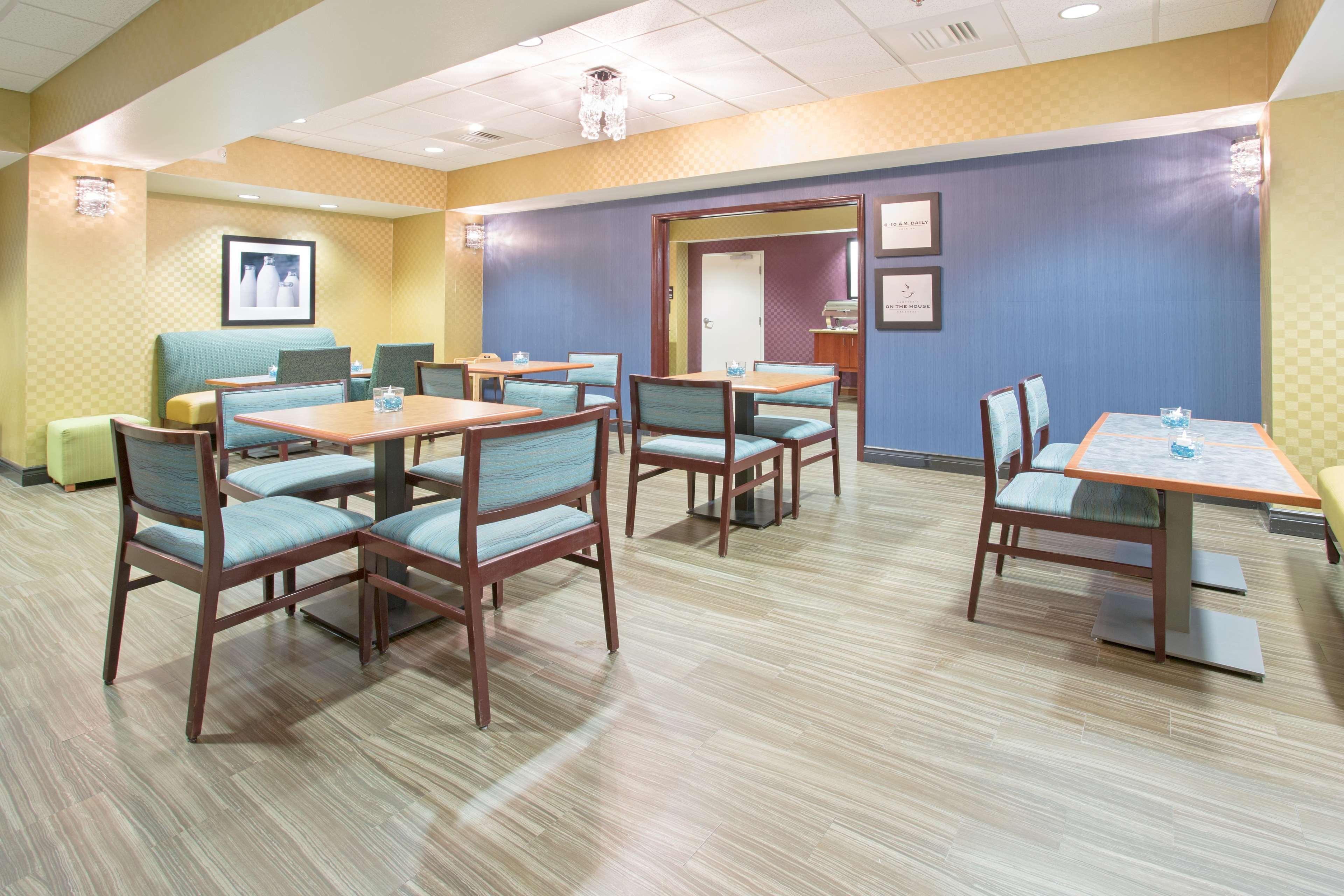 Hampton Inn Santa Rosa Exteriör bild